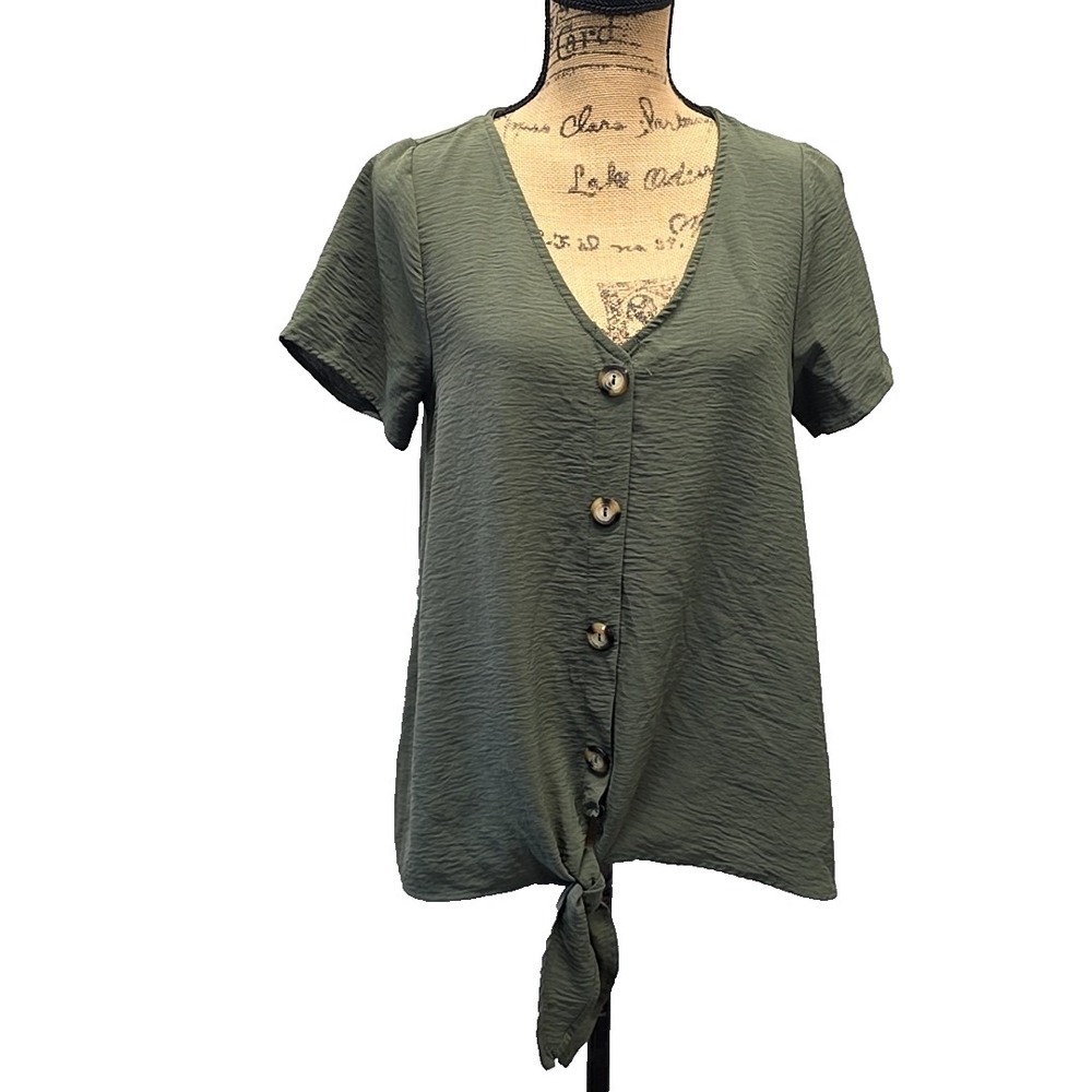 FSL + Apparel Top Green Button Front Tie Short Sleeve V Neck sz S Boho Earthy